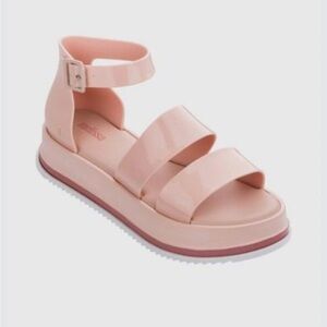 Melissa platform sandals